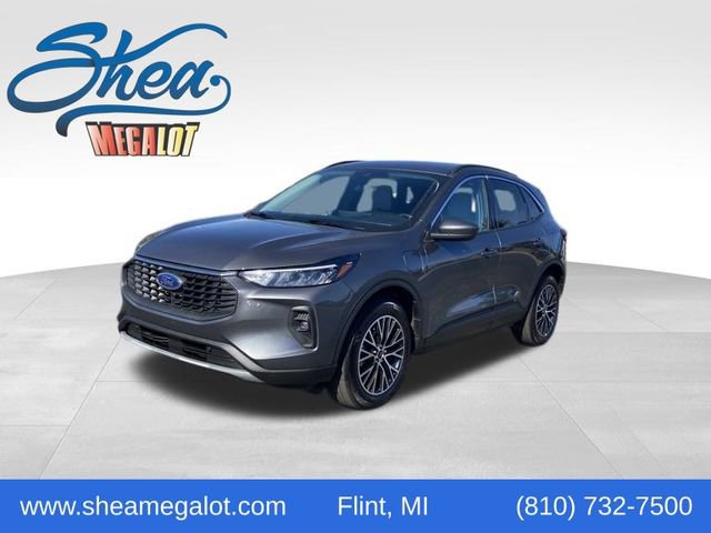 Used 2023 Ford Escape SE w/ Class II Trailer Tow Package