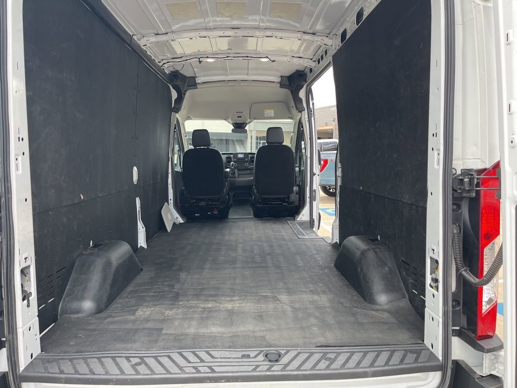 Used 2023 Ford Transit 250 Medium Roof w/ Load Area Protection Package image 24