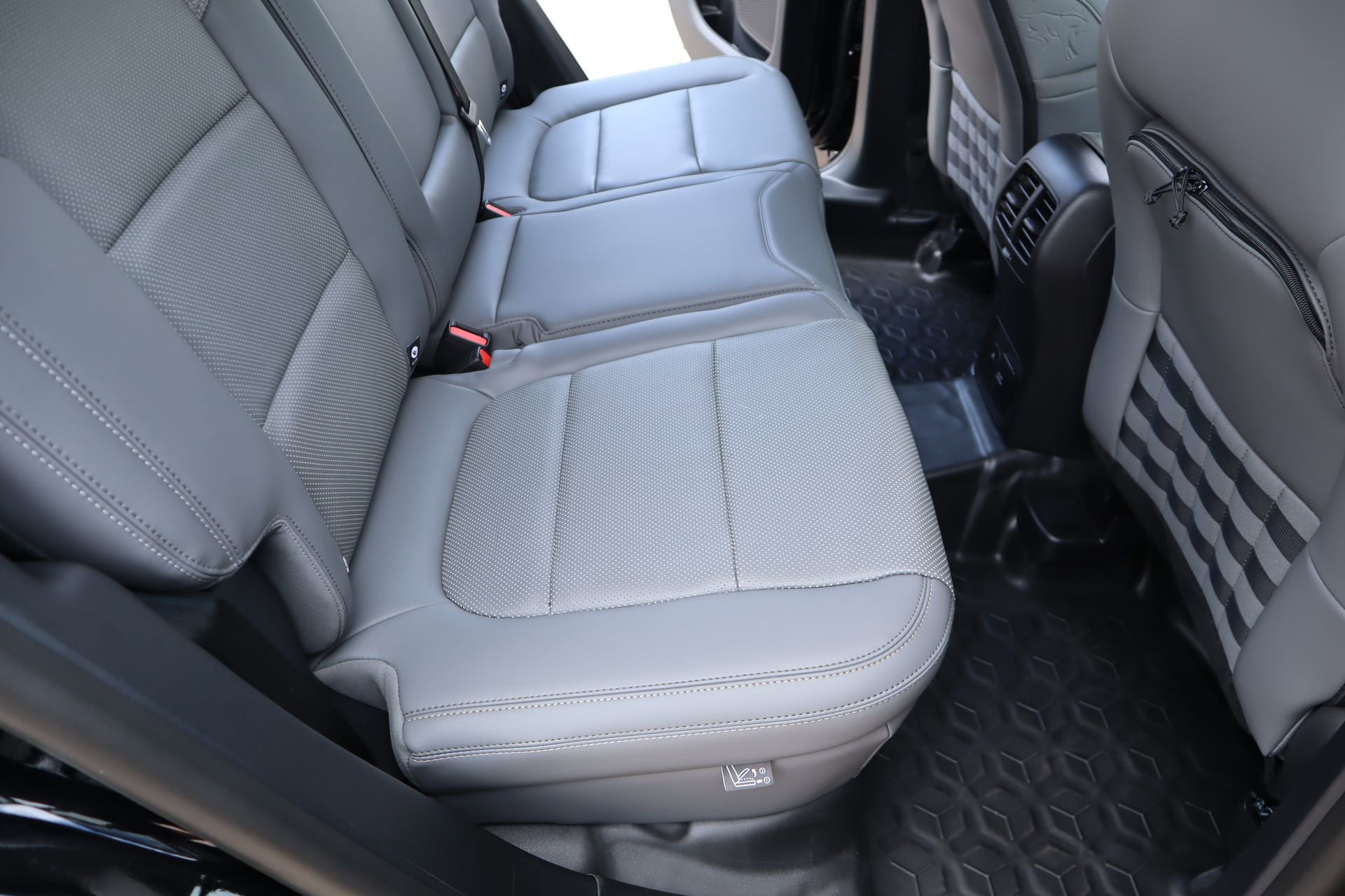 New 2025 Ford Bronco Sport Badlands image 15