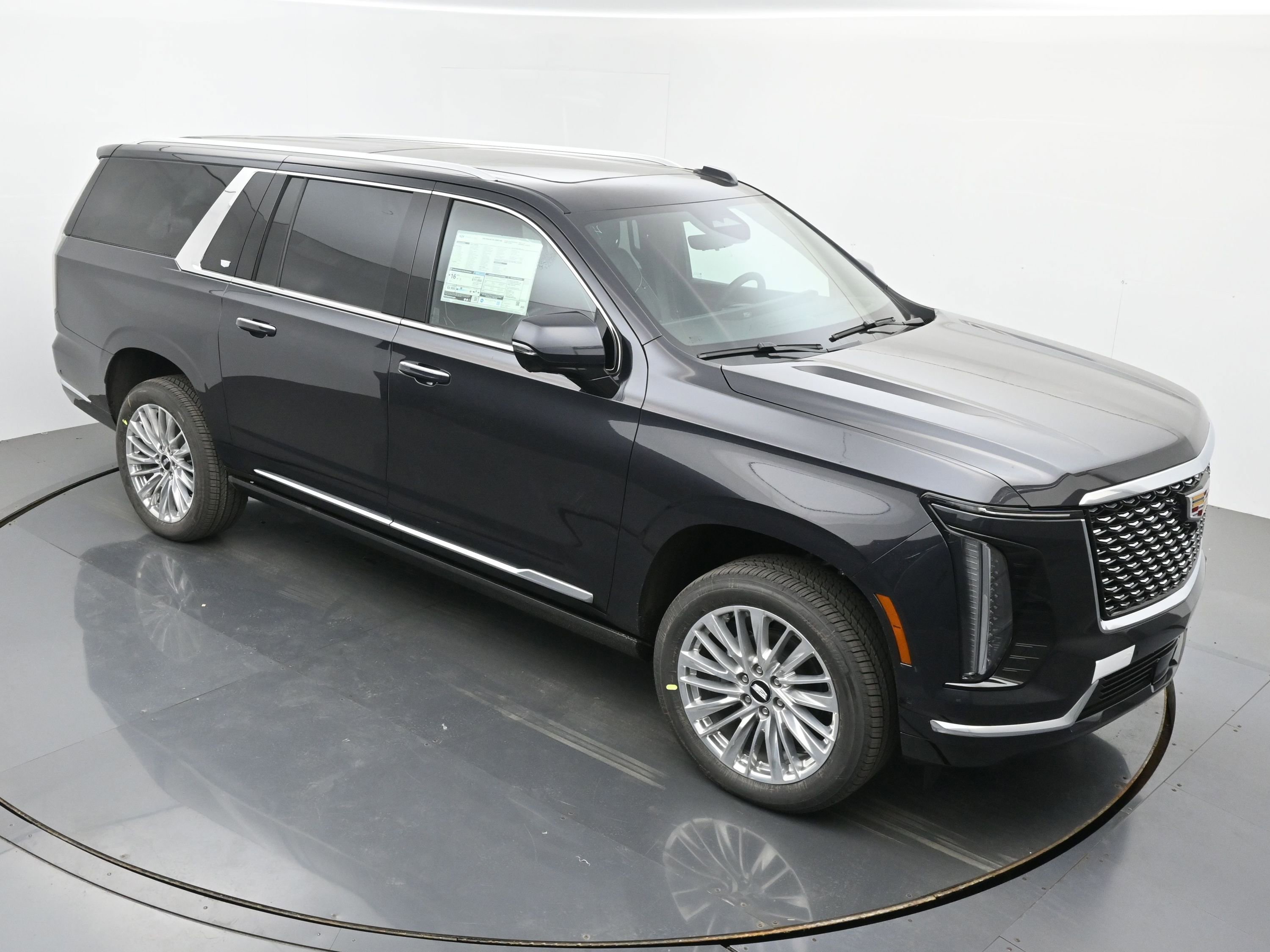 New 2026 Cadillac Escalade ESV Luxury w/ LPO, Floor Liner Package AWD/4WD image 29