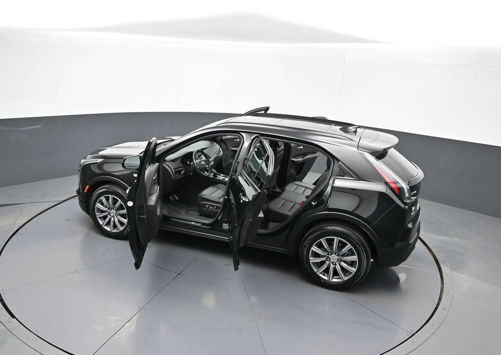 Used 2023 Cadillac XT4 Sport w/ Technology Package AWD/4WD image 45