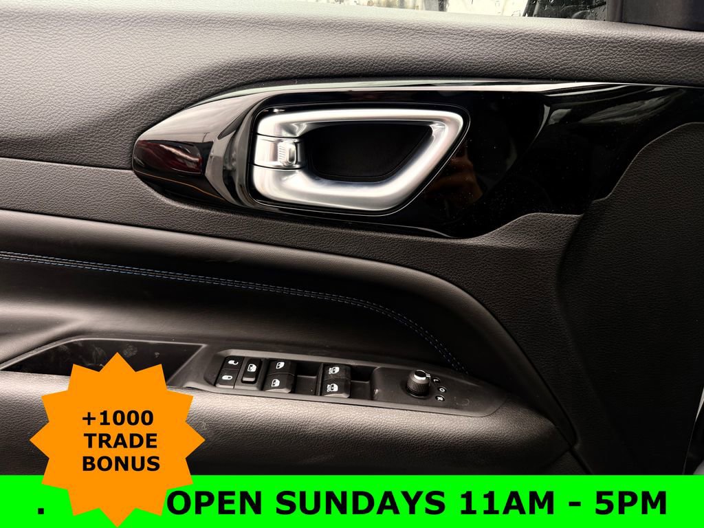 New 2026 Jeep Compass Latitude image 19