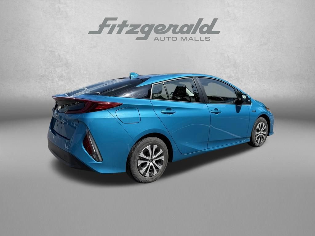 Used 2021 Toyota Prius Prime LE FWD image 8