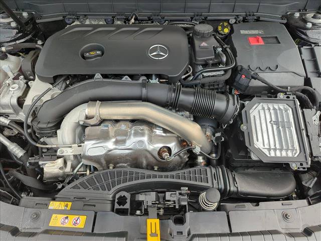 New 2026 Mercedes-Benz GLB 250 image 16