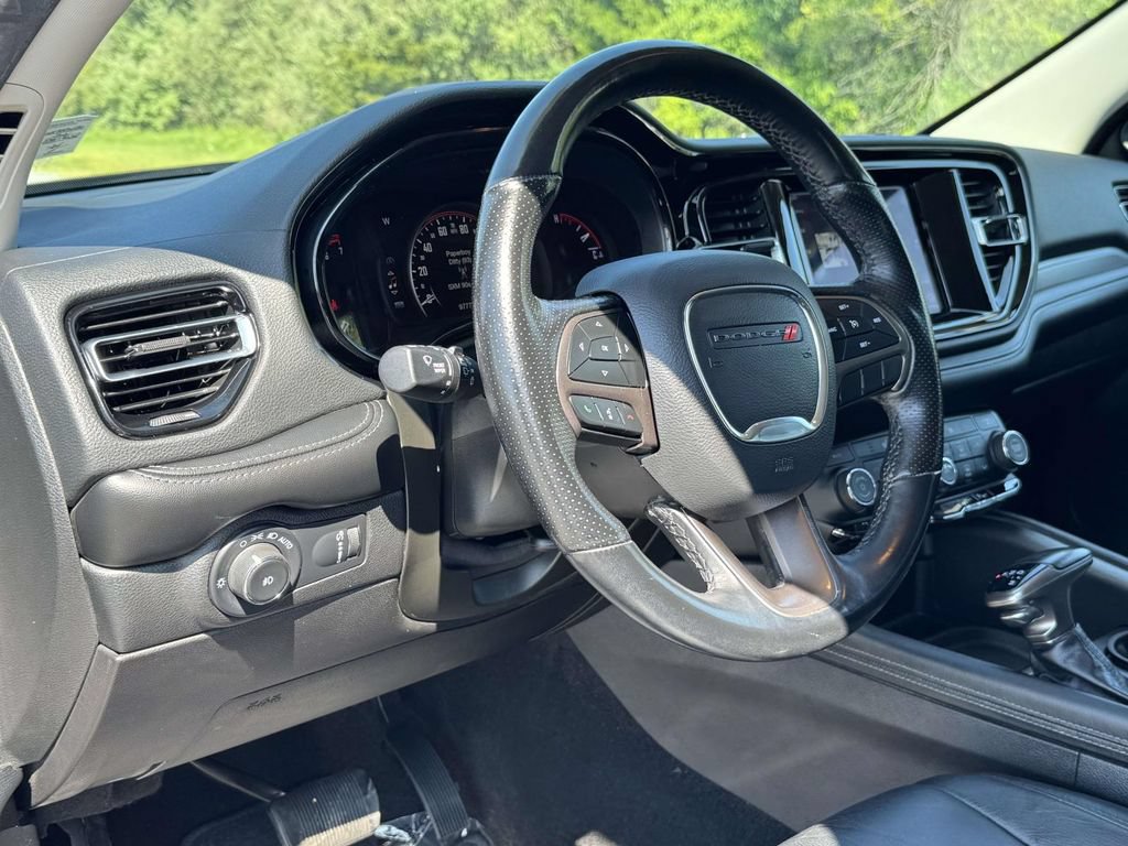 Used 2021 Dodge Durango SXT AWD/4WD image 2