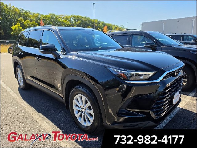 Used 2024 Toyota Grand Highlander AWD image 1