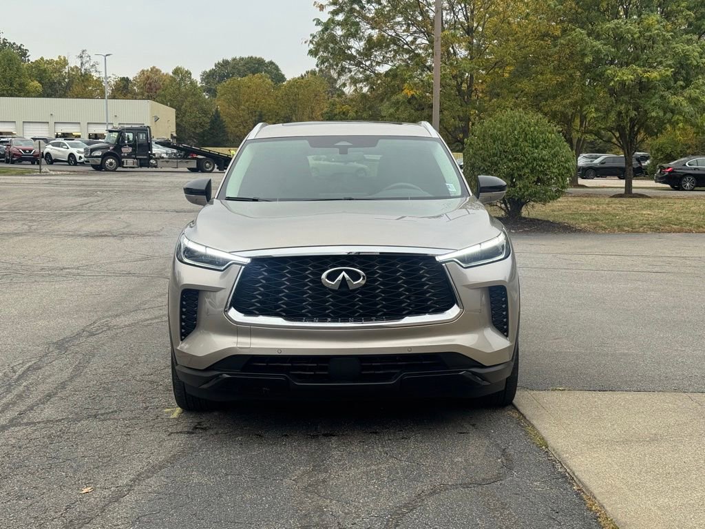Used 2024 INFINITI QX60 Luxe image 8