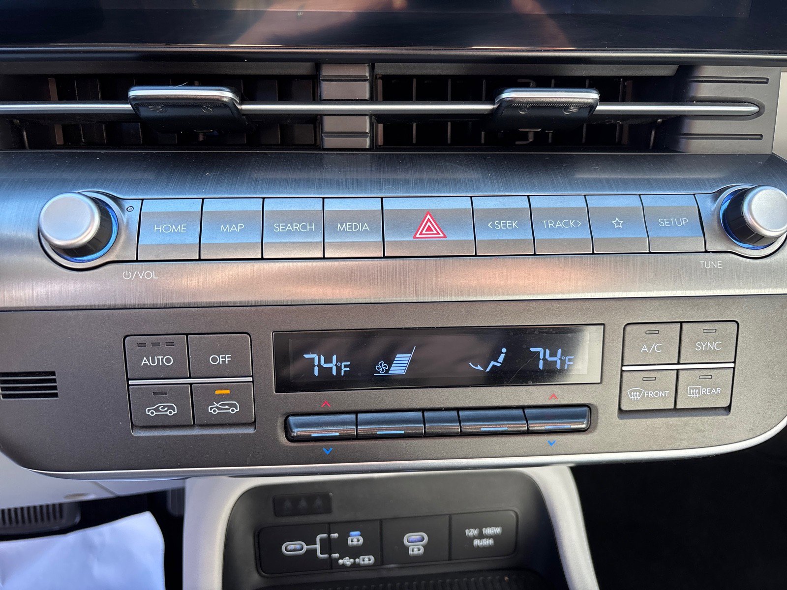 Used 2024 Hyundai Kona SEL image 22