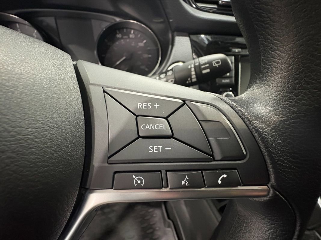 Used 2019 Nissan Rogue Sport SV AWD/4WD image 14
