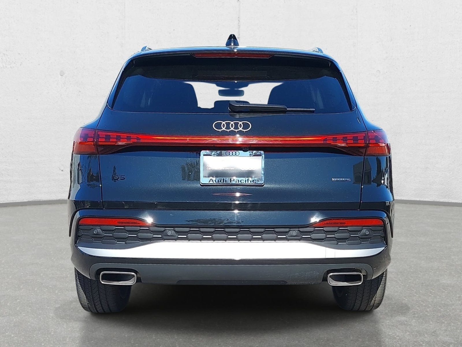 Used 2025 Audi Q5 Premium Plus w/ Premium Plus AWD/4WD image 6