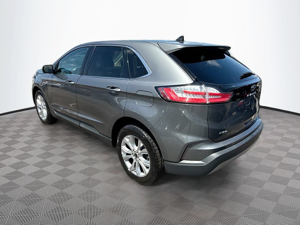 Used 2024 Ford Edge SEL AWD/4WD image 6
