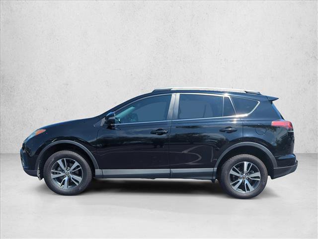 Used 2018 Toyota RAV4 XLE FWD image 14