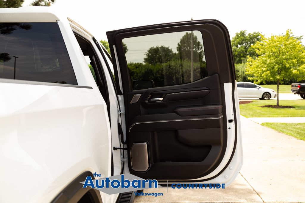 Used 2025 GMC Sierra 1500 AT4X AWD/4WD image 31