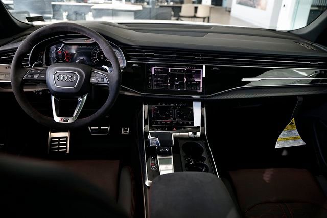 New 2026 Audi RS Q8 performance image 30