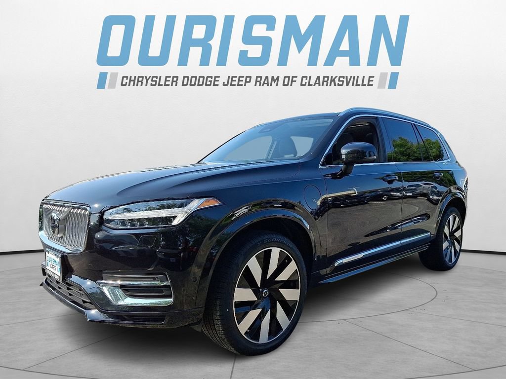 Used 2024 Volvo XC90 T8 Plus w/ Protection Package Premier AWD/4WD image 3