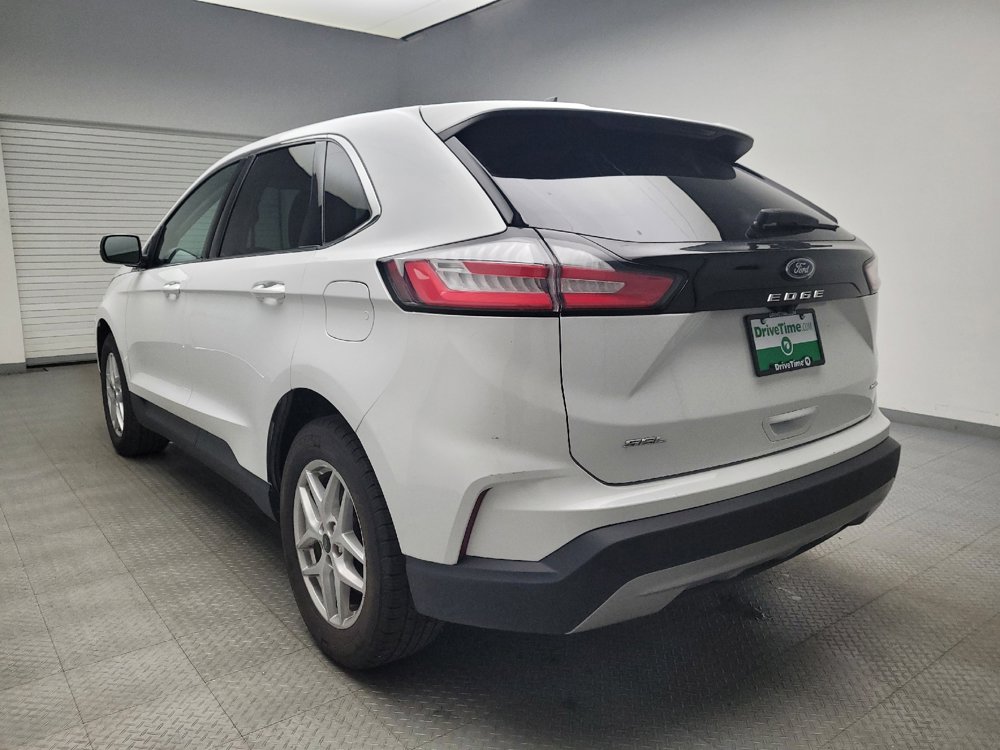 Used 2024 Ford Edge SEL image 5