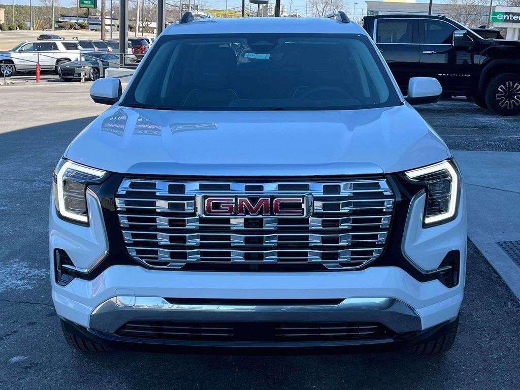 New 2026 GMC Terrain Denali w/ LPO, Floor Liner Package image 8