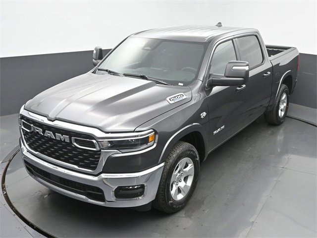 New 2026 RAM 1500 4x4 Crew Cab image 38