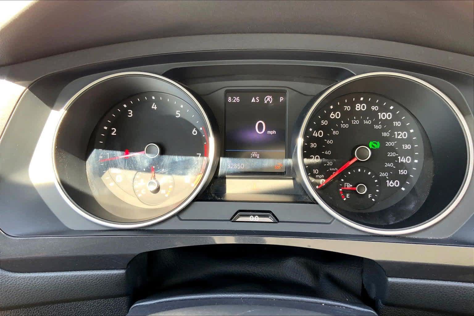 Used 2021 Volkswagen Tiguan SE FWD image 7
