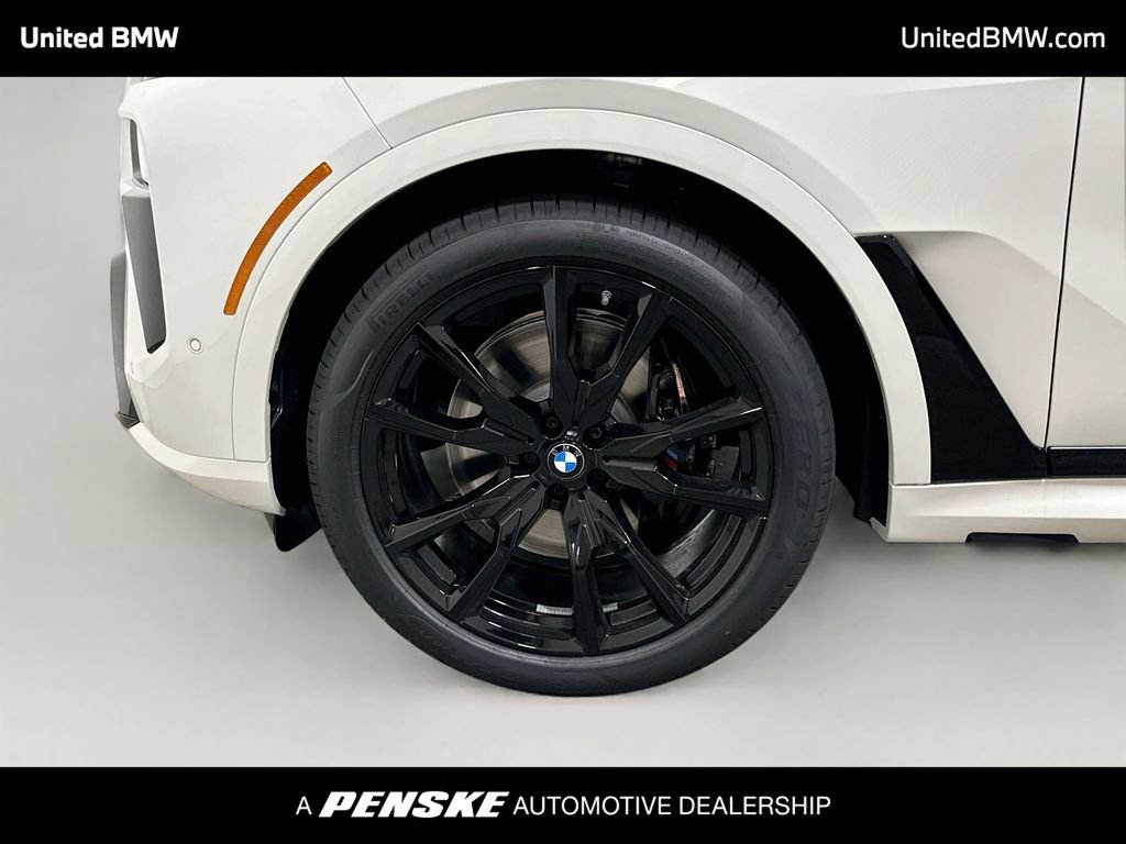 New 2027 BMW X7 xDrive40i w/ Executive Package AWD/4WD image 2