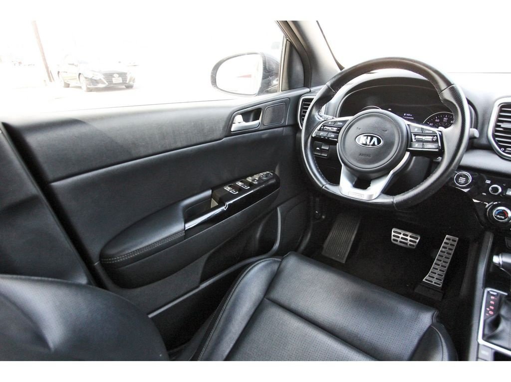 Used 2022 Kia Sportage Nightfall Edition w/ Nightfall Fwd Premium Package image 8