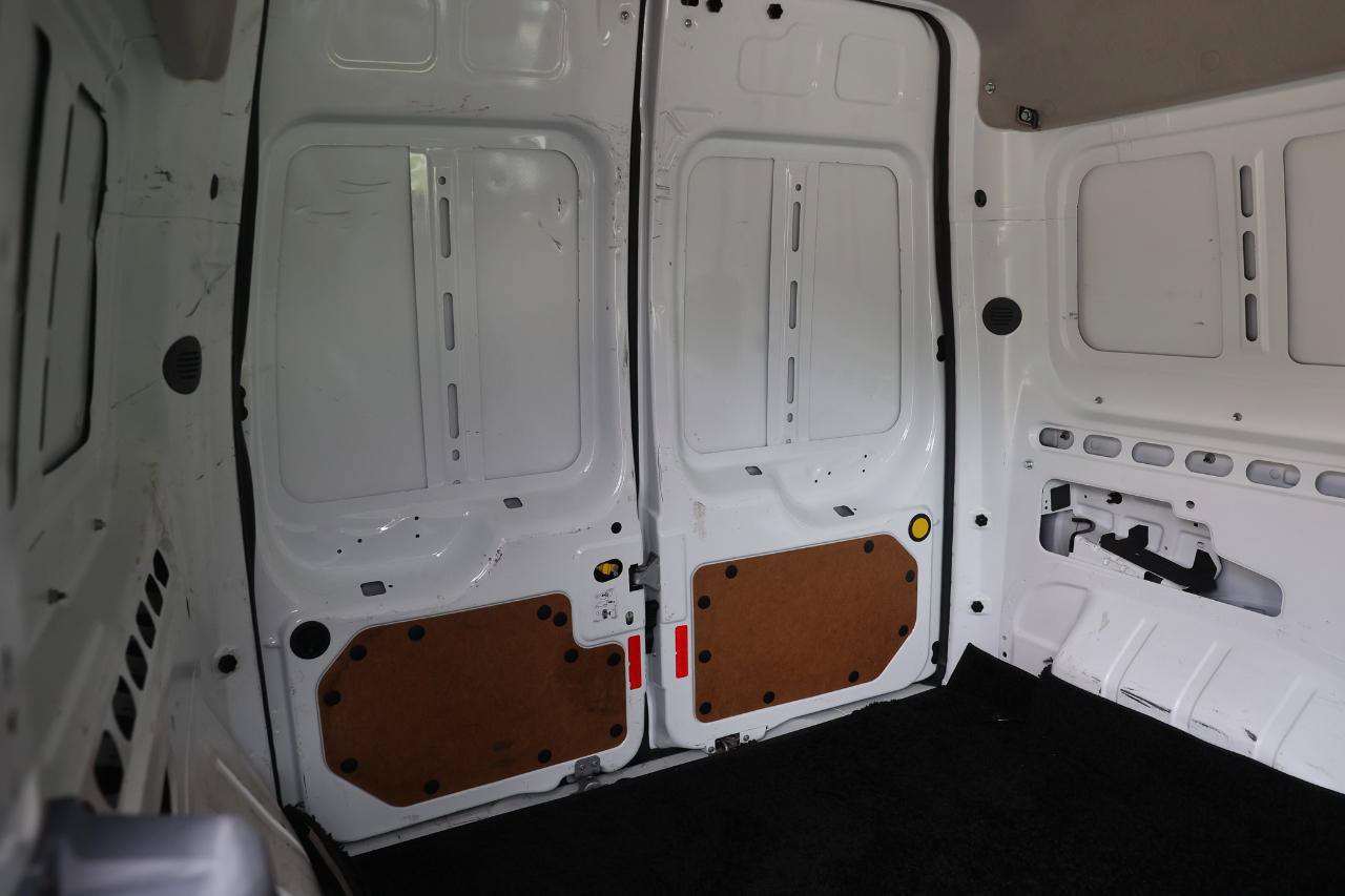 Used 2011 Ford Transit Connect XL FWD image 22