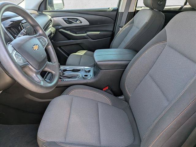 Used 2021 Chevrolet Traverse LS FWD image 14