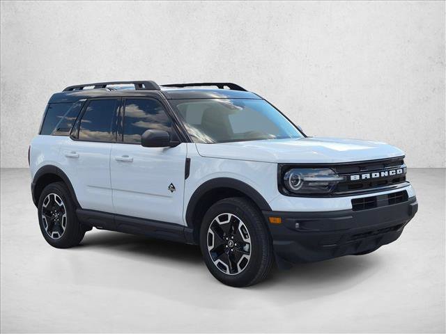 Used 2024 Ford Bronco Sport Outer Banks w/ Tech Package AWD/4WD image 3