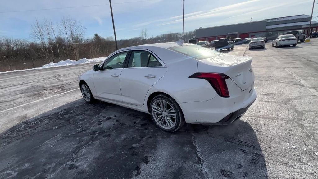 Used 2020 Cadillac CT4 Premium Luxury image 3