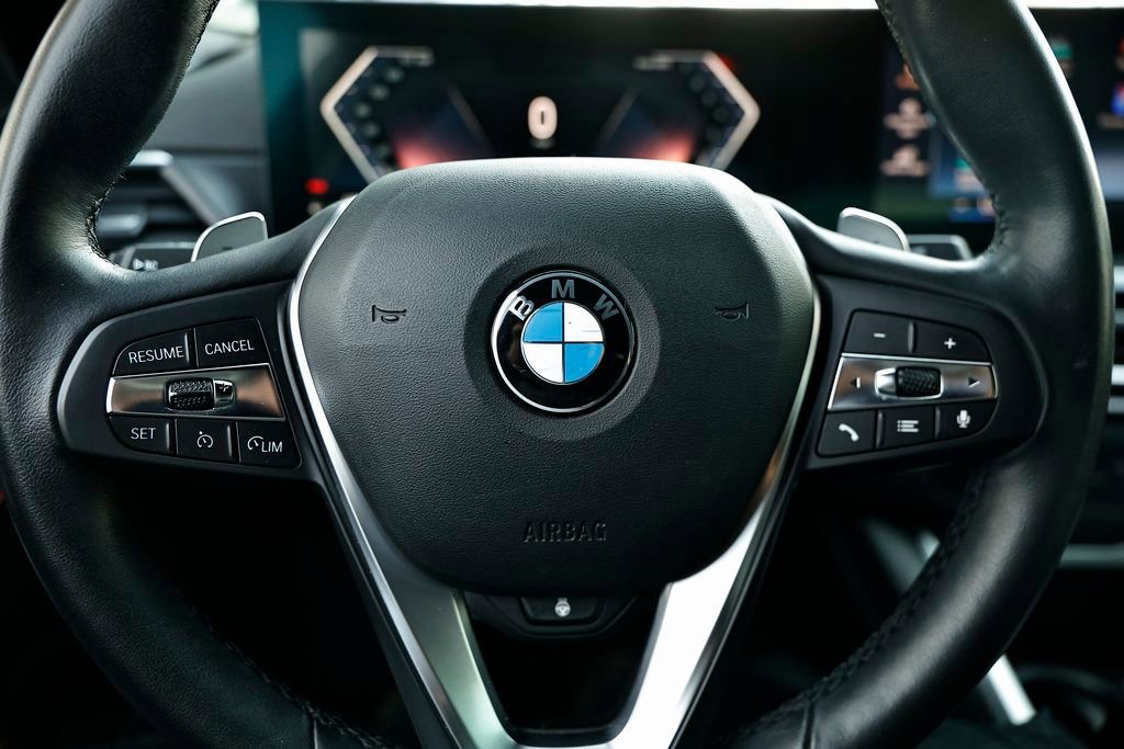 Used 2023 BMW 330i xDrive 330i xDrive w/ Driving Assistance Package image 31