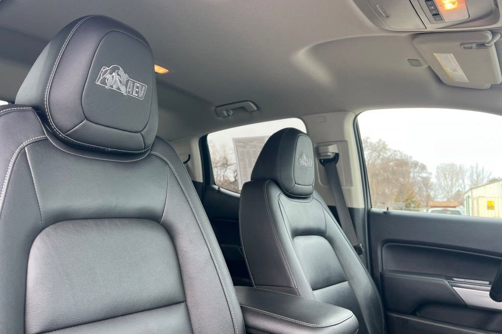 Used 2020 Chevrolet Colorado ZR2 w/ Colorado ZR2 Bison Edition image 13