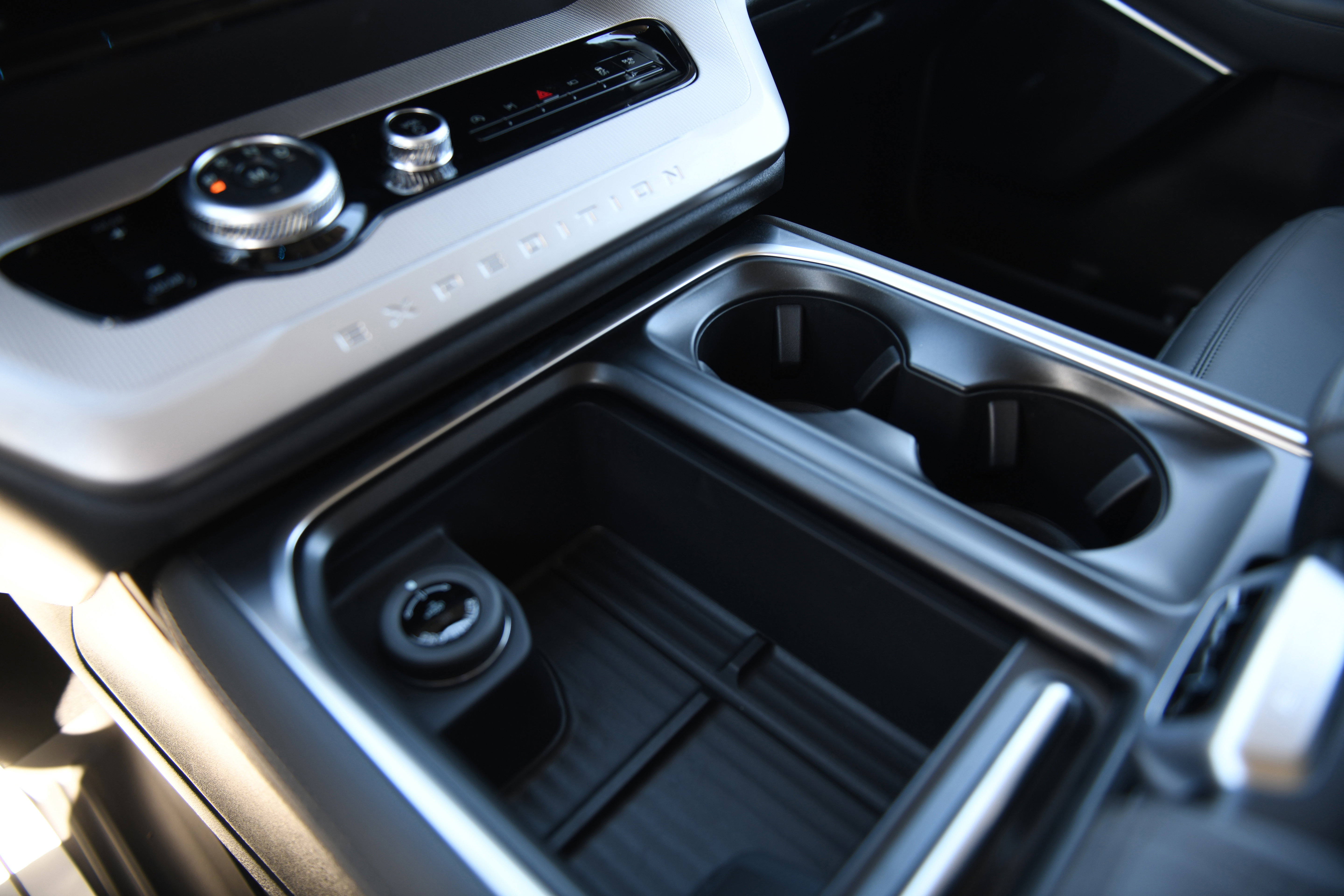 New 2026 Ford Expedition Active image 24