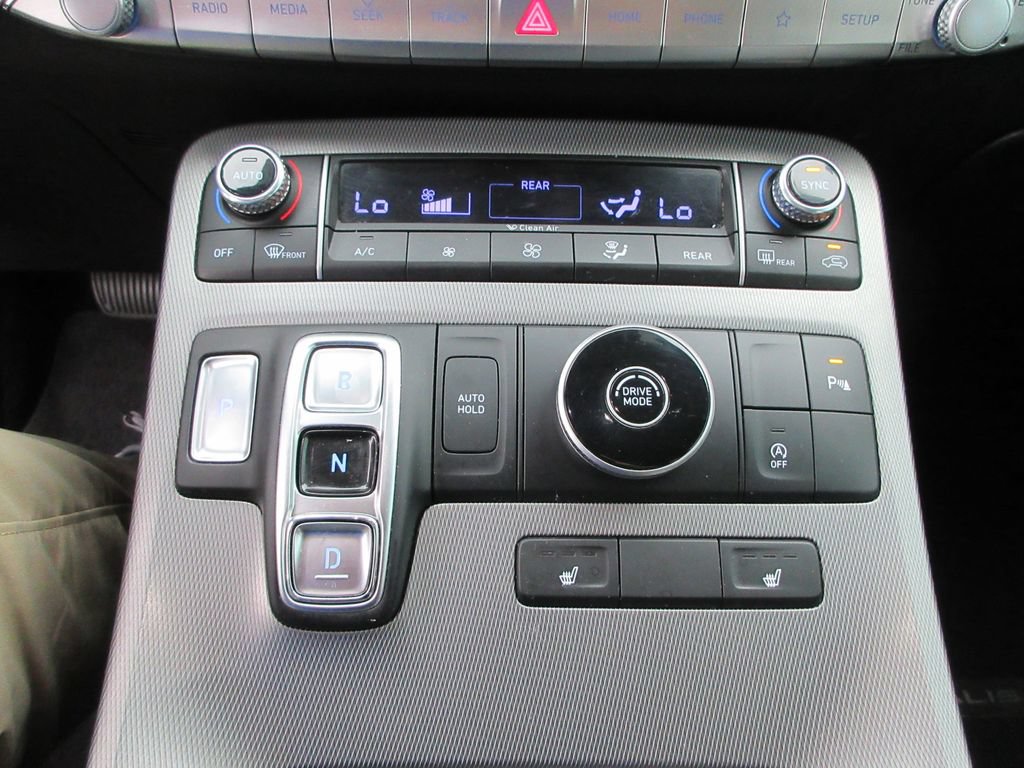 Used 2020 Hyundai Palisade SEL w/ Convenience Package FWD image 28