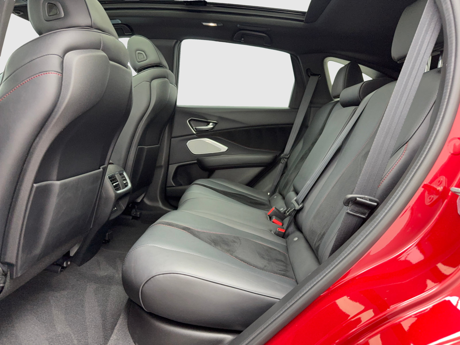 Used 2023 Acura RDX w/ Advance Package FWD image 37