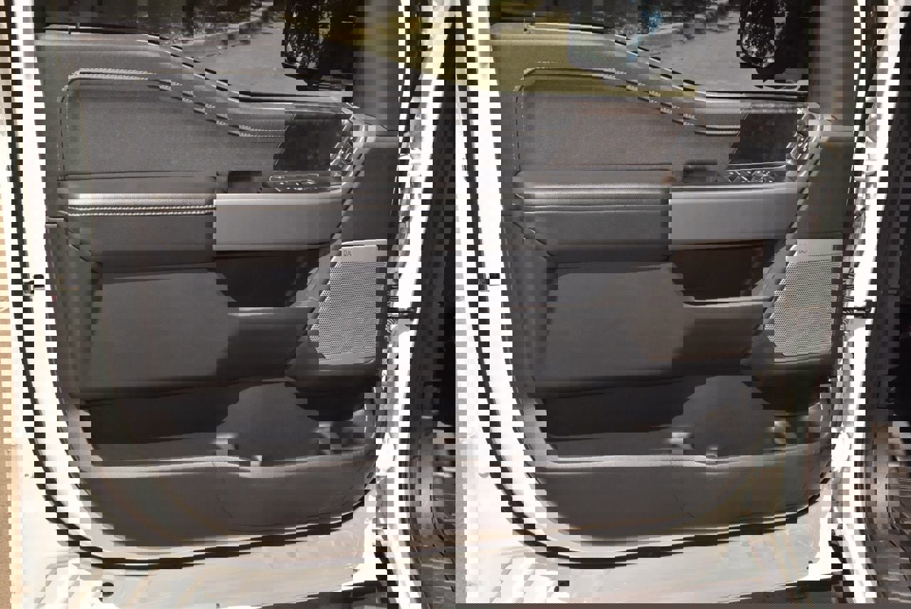 Certified 2023 Ford F150 Lariat w/ Trailer Tow Package AWD/4WD image 36