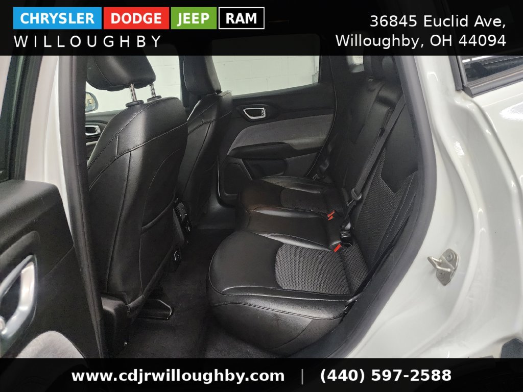 Used 2024 Jeep Compass Latitude AWD/4WD image 25