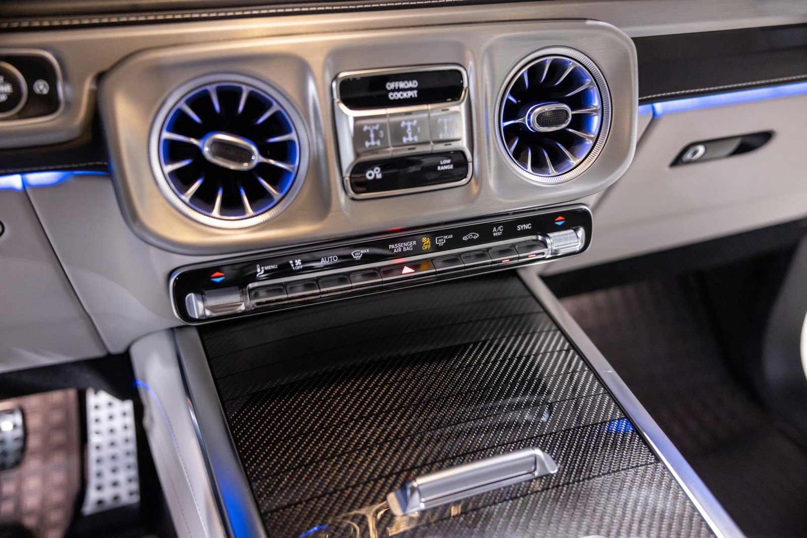 Used 2025 Mercedes-Benz G 63 AMG 4MATIC image 46