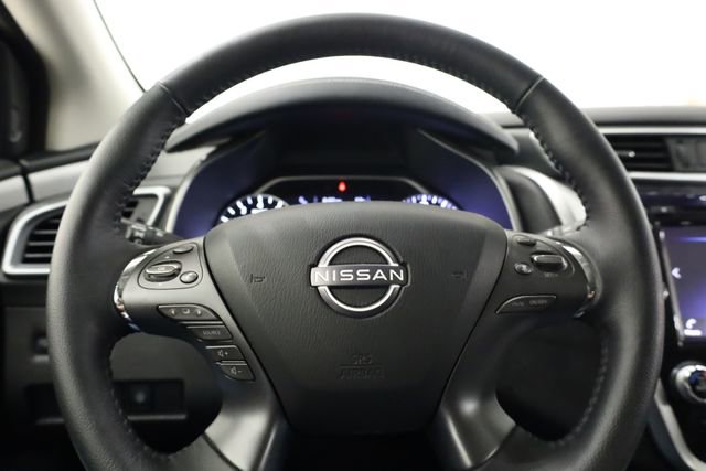 Used 2024 Nissan Murano SV w/ SV Midnight Edition Package image 17