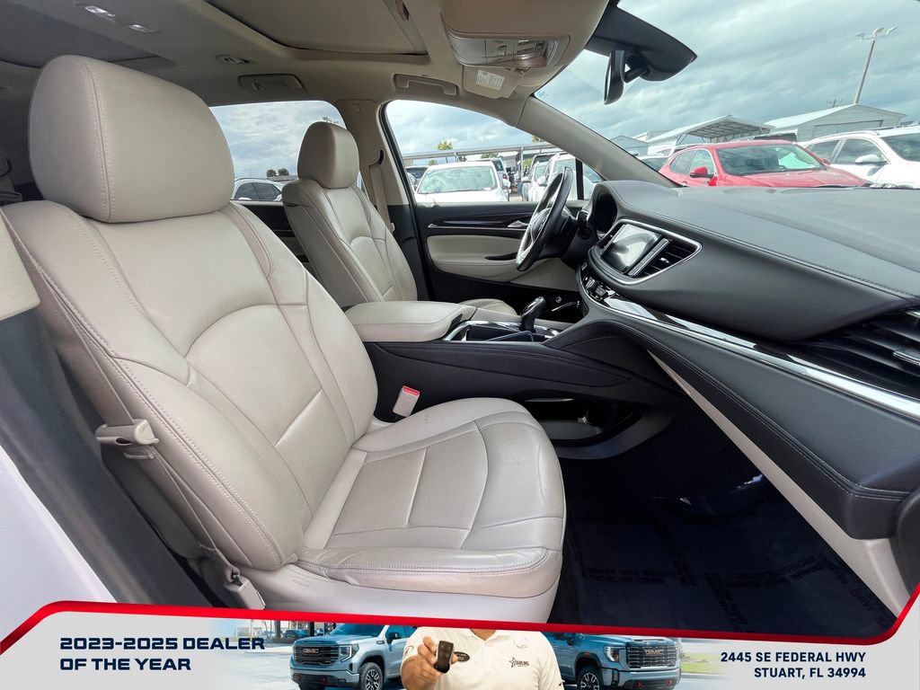 Used 2019 Buick Enclave Premium w/ Experience Buick Package image 21