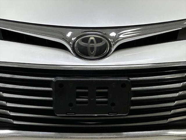 Used 2017 Toyota Avalon XLE w/ Protection Package FWD image 7