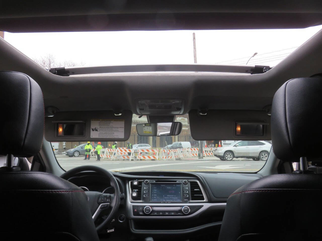 Used 2019 Toyota Highlander SE image 13