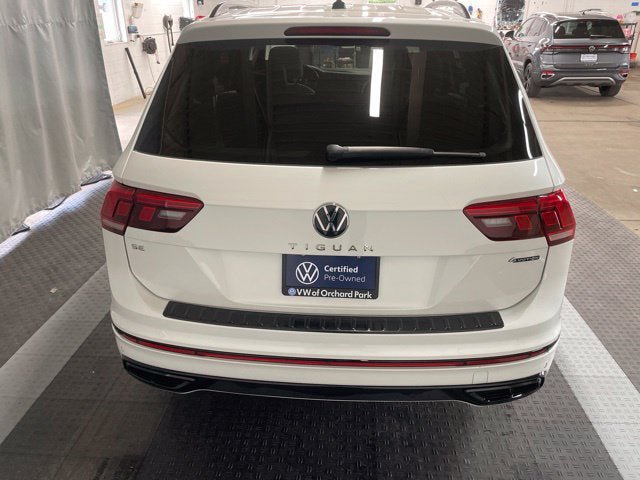 Certified 2024 Volkswagen Tiguan SE R-Line AWD/4WD image 7