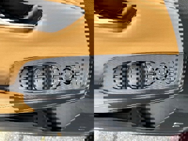 New 2025 Nissan Sentra SV w/ SV Premium Package image 11