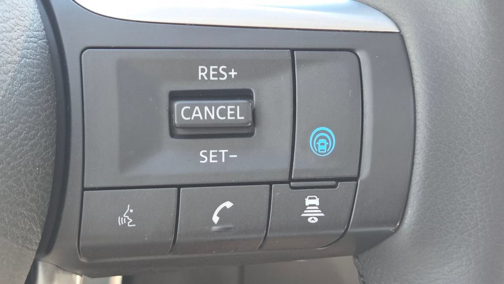 Used 2023 INFINITI QX60 Luxe w/ Cargo Package AWD/4WD image 32
