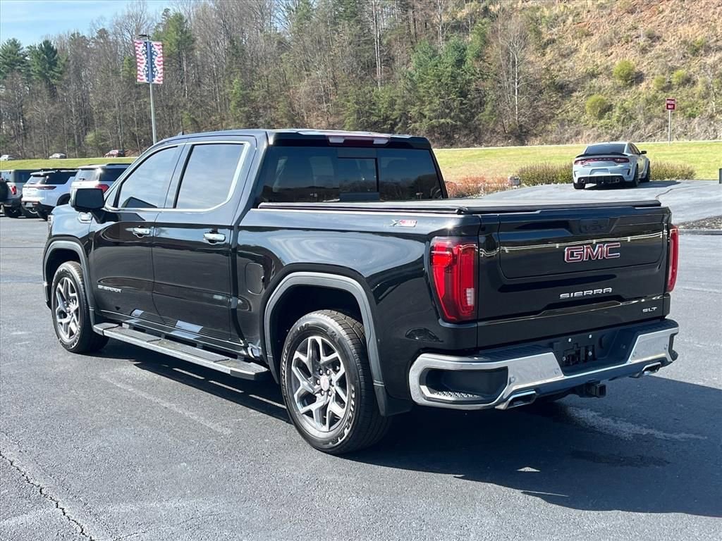 Used 2022 GMC Sierra 1500 SLT w/ SLT Premium Plus Package image 3