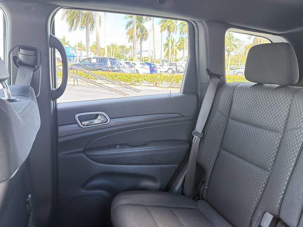 Used 2021 Jeep Grand Cherokee Laredo RWD image 13