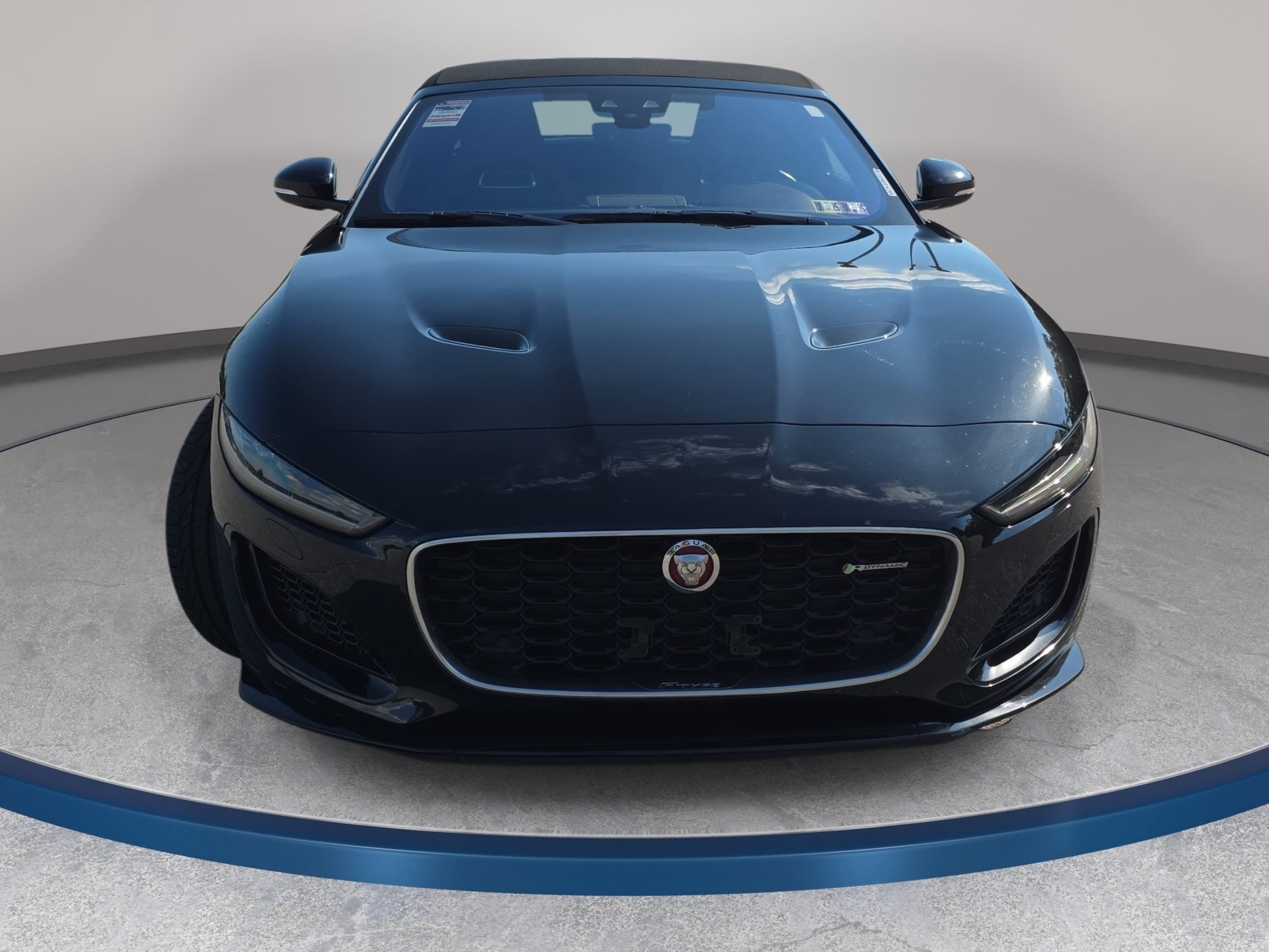 Used 2021 Jaguar F-TYPE R-Dynamic AWD/4WD image 2