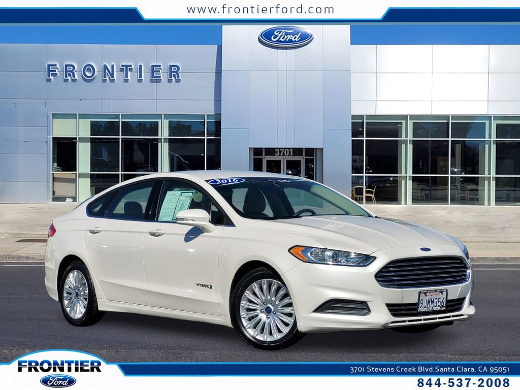 Used 2016 Ford Fusion SE