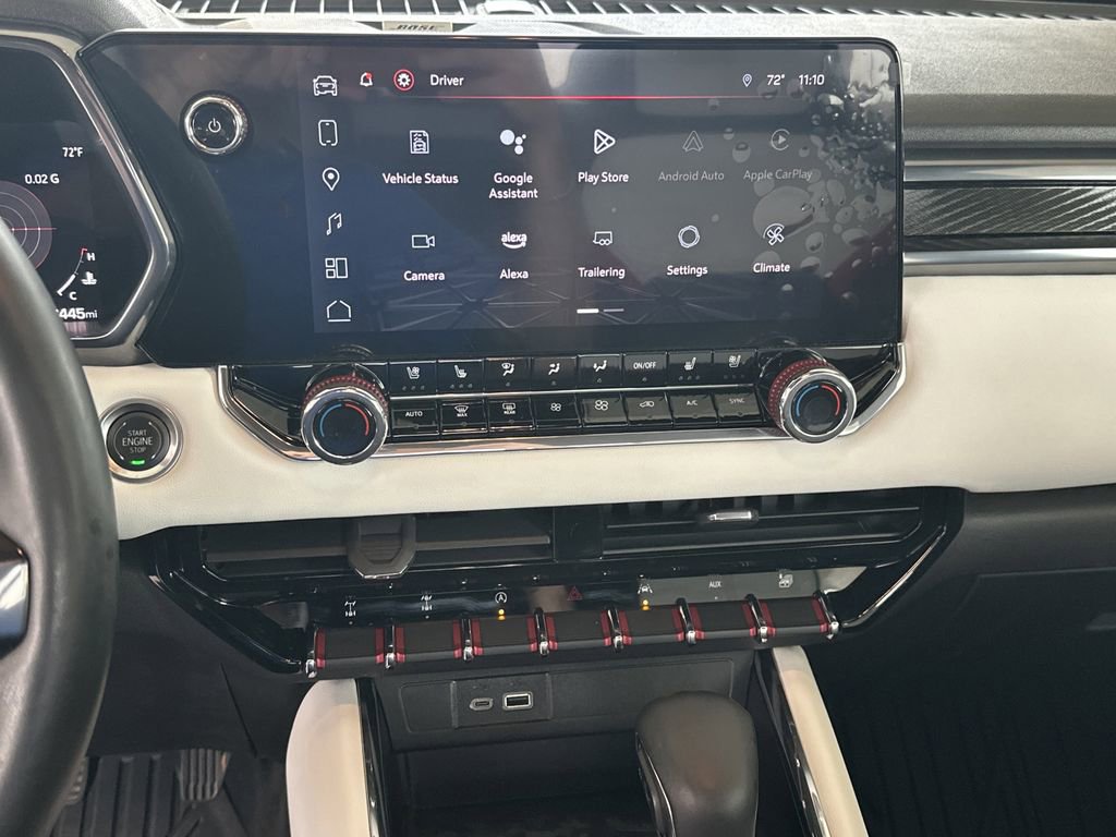 Used 2024 GMC Canyon AT4X image 23