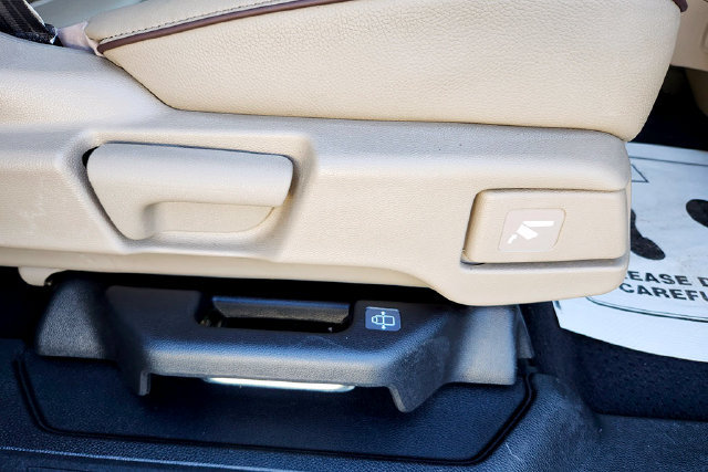 Used 2023 Honda Odyssey Elite image 31